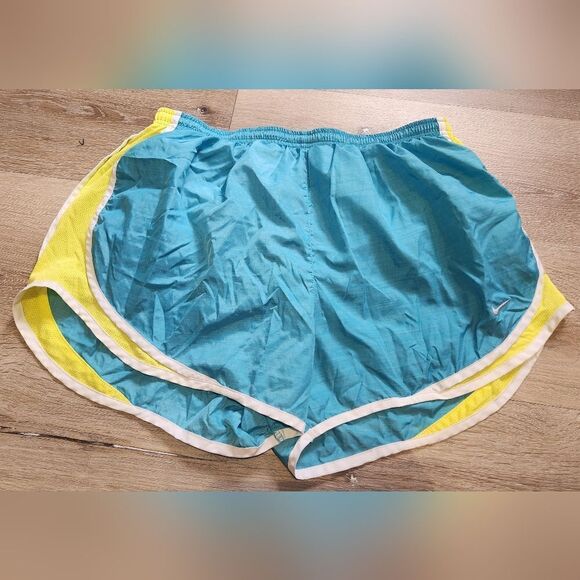 NIKE BLUE AND NEON RUNNING SHORTS SIZE L - Picture 1 of 5